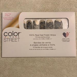 🖤RETIRED🖤 Color Street Lacey Business